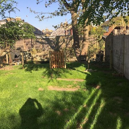River House With Heated Pool June To Sep & Garden Twickenham Luaran gambar