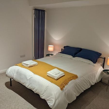 River House With Heated Pool June To Sep & Garden Twickenham Luaran gambar