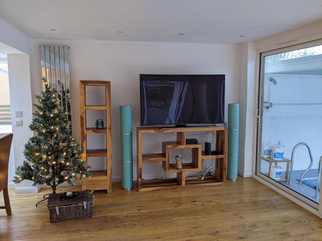River House With Heated Pool June To Sep & Garden Twickenham Luaran gambar